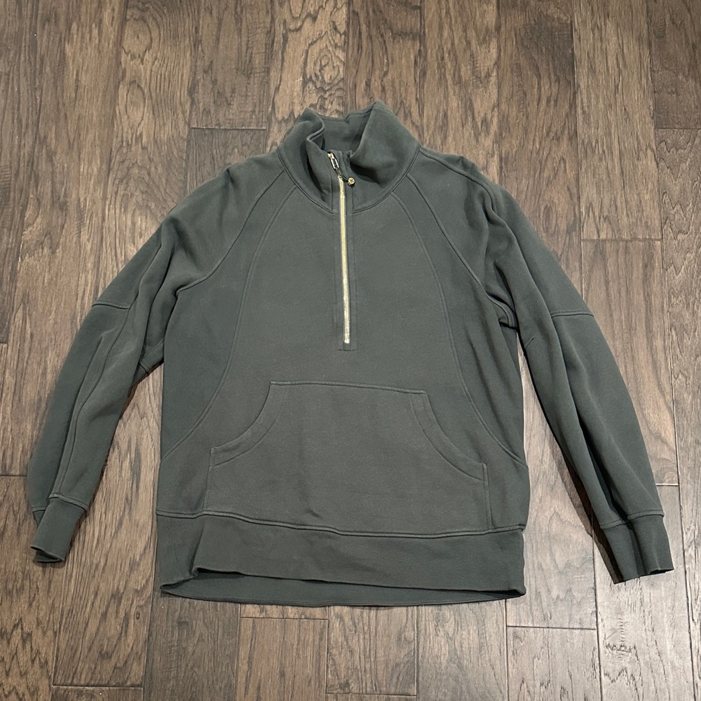 Lululemon green and gold Scuba Oversized Funnel neck half zip long Sz M/L
